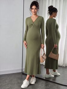 Momance Green Long Knitted Ribbed Maternity Dress, V-Neck Twisted Fish Tail Hem, Slimming Elegant, Autumn/Winter - Green - View 1