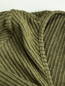 Momance Green Long Knitted Ribbed Maternity Dress, V-Neck Twisted Fish Tail Hem, Slimming Elegant, Autumn/Winter - Green - View 9