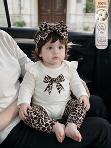 SHEIN 新生女嬰秋冬可愛親子套裝 3 件組，荷葉邊長袖連身衣、豹紋長褲 + 髮飾，棕色、黑色與白色 - 彩色 - 查看 4