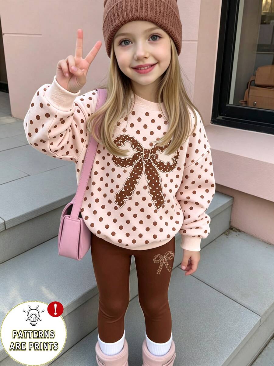 1套少女2件套,全身棕色波點落肩圓領衛衣搭配復古棕色蝴蝶結印花,配純色棕色蝴蝶結印花內搭褲,甜美休閒兒童春秋裝 - 彩色 - 查看 1