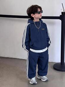 SHEIN 2pcs Kids Tween Boy Casual Daily Versatile Comfortable Patchwork Hooded Half-Zip Pullover Loose Long Sleeve Jacket And Loose Jogger Pants Woven 2 Pieces Set Suitable For Autumn/Winter - Navy Blue - View 2