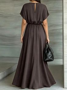 Weeklong Gaun Kasual Liburan Wanita Ukuran Besar Musim Semi/Panas dengan Patchwork Renda dan Pinggang Ramping Model A-Line - Coffee Brown - View 2