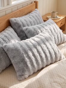 2pcs Light Gray Plush Pillow Covers, Modern Luxury Winter Decorative Pillowcases, Long Pillow Covers, Suitable For Bed And Sofa, Soft And Warm, Machine Washable, Pillow Insert Not Included - Light Grey - View 3
