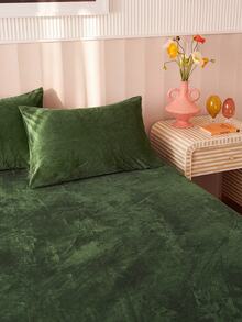 2/3pcs Green Velvet Bedding Set, Warm And Soft, Solid Color Velvet Fitted Sheet Set, Available Sizes: Extra Large, Large, Standard Double, Twin, Luxury Ultra Soft Comfortable Base Fabric, 11.8 Inch Deep Pocket Design, Suitable For Autumn, Winter, Spring. Set Includes 1 Fitted Sheet And 1/2 Pillowcases, Dorm Bedding, Back To School Bedding. - Army Green - View 8
