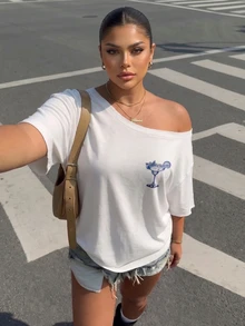 Muchica 女款休閒街頭風極簡度假風白色文青字母印花露肩寬鬆短袖T恤 春/夏 大尺碼 - 彩色 - 查看 6