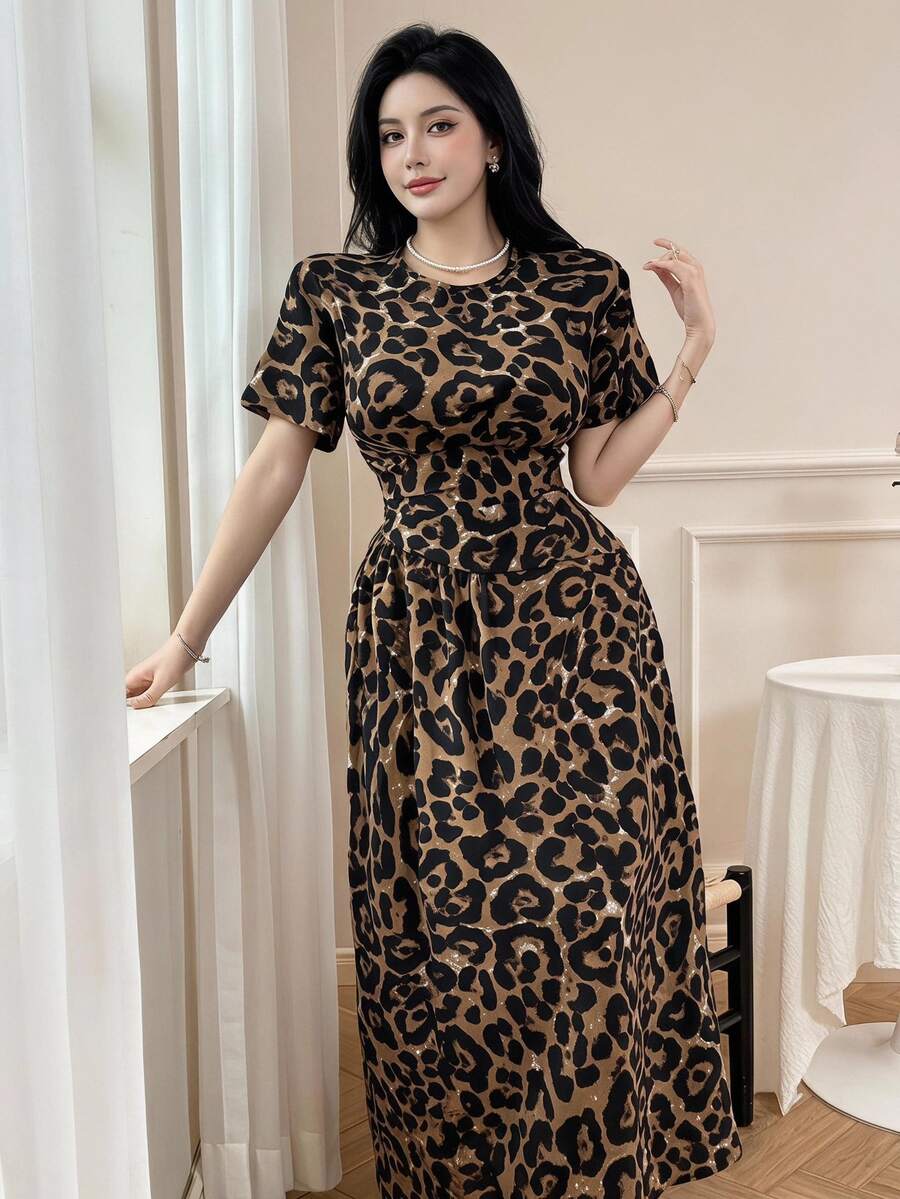 Feyla 女士豹纹圆领短袖优雅连衣裙