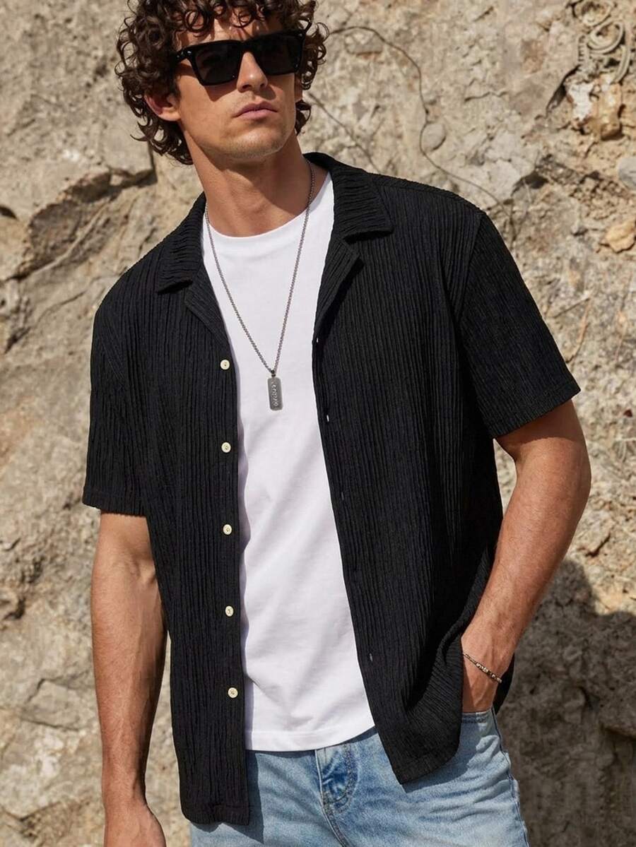 HIMLAND Men's Short Sleeve Shirt, Black Casual Button-Down, Pleated Texture Shirt, Plisse Top, Summer Breathable Shirt, Halloween Winter Autumn