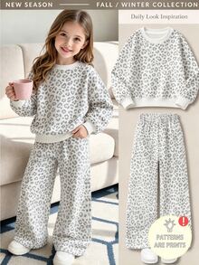 Girls Casual Leopard Print 2pcs Set, Soft Cream Base Color Paired With Light Gray Leopard Print All-Over Design, Round Neck Drop Shoulder Sweatshirt Matched With Elastic Waist Wide Leg Long Pants, Loose Fit Without Restriction, Suitable For Daily Outings, School, Shopping, Fashionable Minimalist, Versatile Outfit For Girls In Autumn/Winter. Halloween, Christmas - Multicolor - View 1