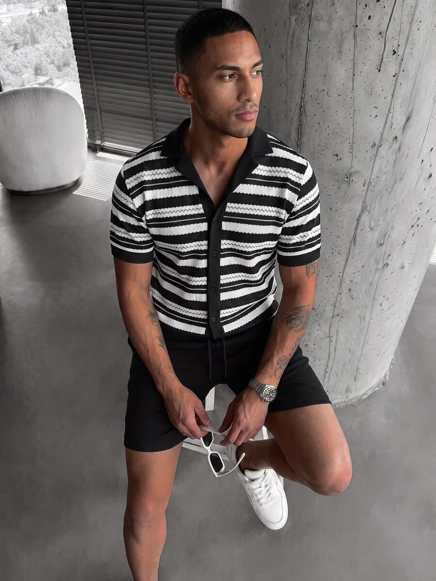 Manfinity Roughcore Men's Black And White Mesh Striped Short Sleeve Shirt & Solid Shorts Set,Summer Vacation Street Wear Casual Outfit,Drawstring Elastic Waist,Black - Black and White - View 1
