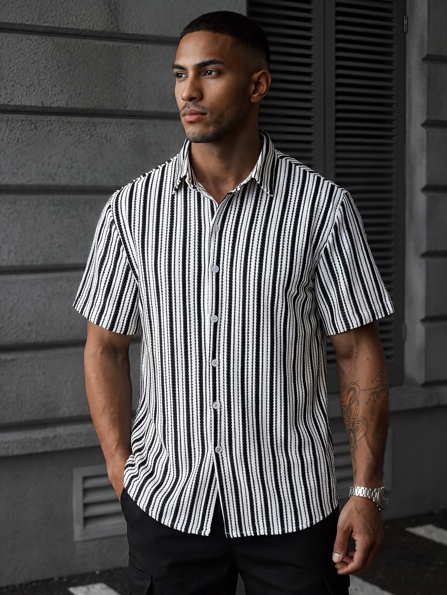SLATEMANN Men's Summer Striped Print Turn-Down Collar Single-Breasted Short Sleeve Shirt - Multicolor - View 1
