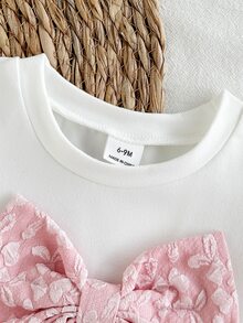 SHEIN 6-9M-2-3Y 嬰兒女童兩件套，甜美藍色花卉提花布料蝴蝶結裝飾飛袖圓領上衣 & 彈性腰藍色開衩下擺短褲，適合日常穿著、派對及其他場合 - 粉色 - 查看 8