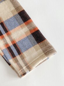 SHEIN 秋冬大童男童居家服 日系簡約法蘭絨加厚抓絨睡衣 2件套 長袖長褲，圓領拼接格紋口袋設計，寬鬆不束縛，適合戶外穿著與居家睡衣 - 咖啡棕 - 查看 8