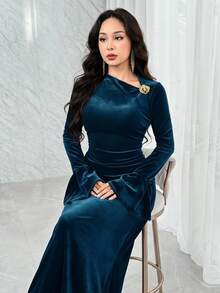 Feyla Elegant Velvet High Cinched Waist Design Niche Waist Cinching Dress - Lake Blue - View 1