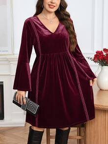 Easowa Curve Plus Size Elegant Bell Sleeve Dress For Autumn/Winter - Burgundy - View 3