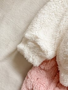 SHEIN 女嬰冬季長袖連帽珊瑚絨花卉刺繡保暖時尚百搭衛衣與休閒珊瑚絨長褲套裝，適合寒冷天氣外出、購物、休閒或旅行 - 粉色 - 查看 7