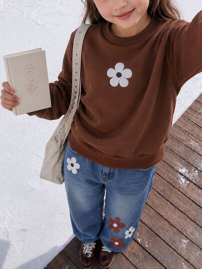 SHEIN Elladie kids Set da 2 pezzi per ragazza giovane con felpa foderata in pile con ricamo floreale & jeans a gamba larga con lavaggio blu sfumato, outfit casual dolce per autunno inverno