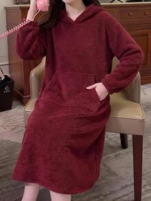 SHEIN 少女秋冬款寬鬆保暖內裡加厚雙面絨毛連帽袋鼠口袋長袖睡袍家居服睡裙 灰色女孩睡袍兒童睡袍 酒紅色聖誕萬聖節家居服 - 酒紅色 - 查看 6