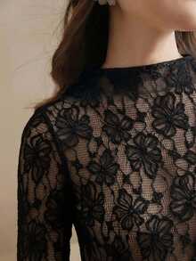 Anewsta Essential Women's Summer Outfits, Black Floral Hollow-Out Lace Camisole, Fitted Silhouette, Work Outfits For Women, Versatile For Commute, Date, Party - Black - View 1