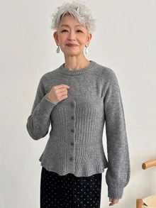 FRIFUL 素色圓領插肩袖長袖單排扣休閒優雅針織衫 中老年女性秋季早晨居家穿著派對灰色 - 深灰色 - 查看 4