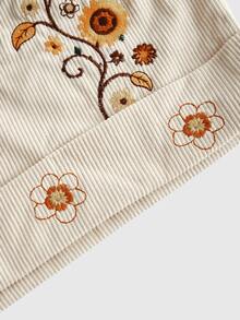 ROMWE Hippie Women's Vacation Casual Floral Embroidery Frayed Edge Shorts - Apricot - View 5