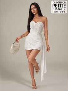 SHEIN PETITE 女款性感優雅新年抹胸蕾絲紋理垂墜網紗抓皺緊身迷你洋裝，白色小碼，適合海灘、夜晚外出、約會之夜、夏季派對 - 白色 - 查看 10