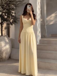 SHEIN MOD Setelan 2 Potong Wanita: Atasan Tank Top Berkerut Silang dan Rok Midi Pinggang Elastis - Kuning muda - View 3