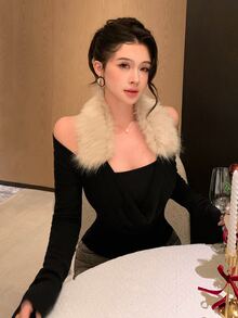DAZY Women's Black Top With White Fur Collar Patchwork, One-Shoulder Cold Shoulder Slim Fit Elegant Party Banquet Date T-Shirt, Autumn/Winter - Black - View 6