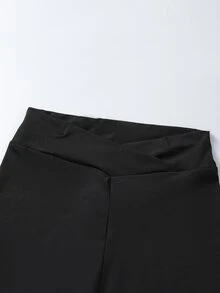 SHEIN Tween女孩黑色針織兩件套，背後愛心設計，運動上衣+運動短褲，舒適貼身四向彈性面料，Glowmode Kids系列，適合瑜伽、休閒與運動 - 黑色 - 查看 5
