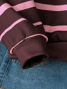 SHEIN 秋冬季青少年女孩連帽拉鍊外套，條紋印花與不對稱設計，街頭風混搭，5-15°C，針織面料，微寬鬆版型預留成長空間，適合校園與街頭穿搭，瞬間變身活力女孩！ - 彩色 - 查看 4