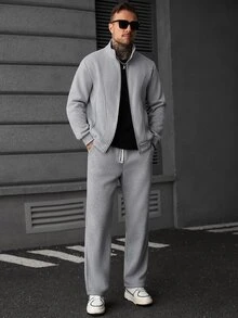 Manfinity Roughcore Setelan Jaket Lengan Panjang Pria dengan Resleting dan Celana Kargo dengan Tali Serut di Pinggang - Grey - View 3