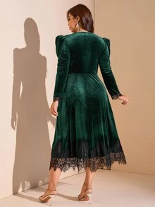 Comfylo Plus Size Women's Contrast Lace V-Neck Button Design Elegant Dress - Dark Green - View 7