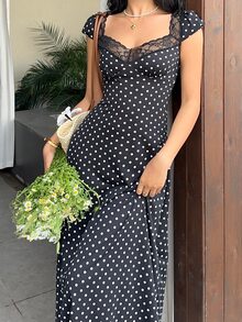 Sunnyshic 黑白波尔卡圆点印花拼布蕾丝边甜心领泡泡袖短袖 A 字中长连衣裙，简约度假旅行优雅甜美休闲女士春夏 - 黑與白 - 查看 5