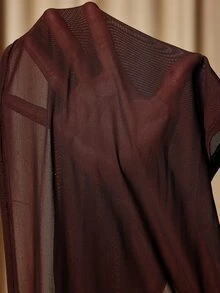 MaterniChic Gaun Hamil Elegan dengan Bahu Terbuka dan Pinggang Tinggi - Coklat - View 7