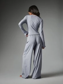 MISSGUIDED Striped Ribbed Knit Co-Ord Set Button Front Crop Cardigan And Wide Leg Lounge Pants With Lettuce Hem Detail For Christmas - Light Grey - View 2