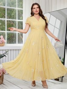 Reflora Plus Size Women's Elegant Dress With Large Floral Print, Summer Wedding Guest Dress - Yellow - View 8