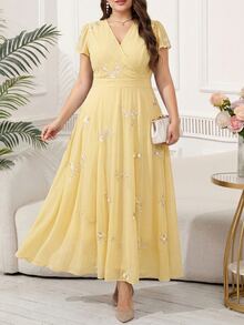 Reflora Plus Size Women's Elegant Dress With Large Floral Print, Summer Wedding Guest Dress - Yellow - View 7