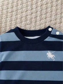 SHEIN 2pcs Baby Boys Sweatshirt Pants Set Preppy Navy Striped Horse Logo Ribbed Cuffs Long Sleeve Round Neck Regular Outdoor Fall Holiday Jumpers - Navy Blue - View 7
