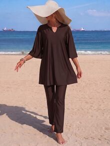 SHEIN Swim Conjunto burkini de mujer con top de manga larga holgado de cuello en V pequeño y pantalones de pierna ancha acampanada, unicolor - Café integral - Ver 6