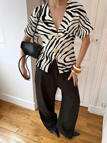 Aloruh Elegant Batwing Sleeve Double-Breasted Zebra Print Minimalist Shirt, Suitable For Commuting And Daily Outings - Beige - View 2
