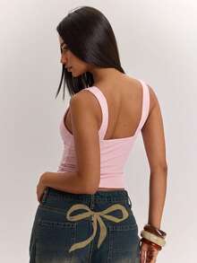 SHEIN BAE ملابس علوية نسائية بدون أكمام بلون موحد بياقة على شكل حرف V ضيقة، أسلوب متعدد الاستخدامات، ضروري للخزانة، مناسب للمكتب، للارتداء في جميع الفصول، ملابس علوية بنية، ملابس علوية كاجوال - وردي المرجاني - مشاهدة 2