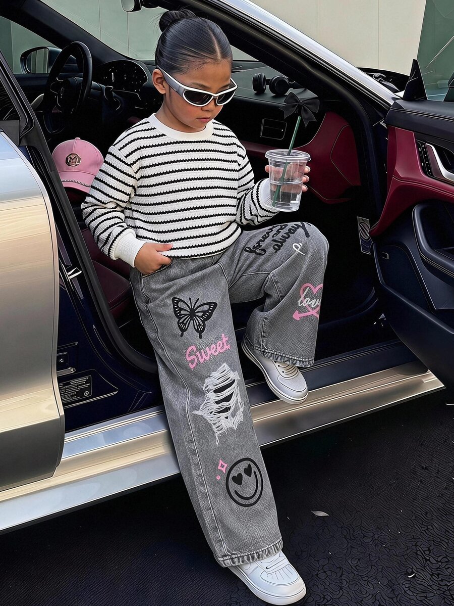 SHEIN Young Girl Striped Sweatshirt & Cartoon Graphic Denim-Effect Print Pants Set - Black and White - View 1
