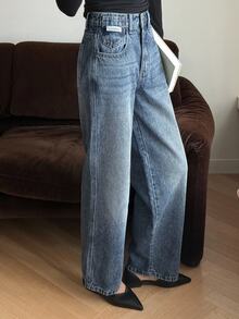 Medium Wash