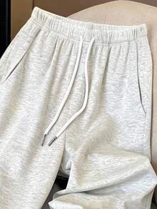Resyla Vintage American Y2K Fashion Minimalist Men's Sweatpants - Grey - View 3