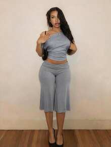 BamGleam Hot Girl Style White Asymmetrical Shoulder Cropped T-Shirt + Gray Wide Leg Capri Pants Set, Casual Sexy Style 2-Piece Outfit Lounge Everyday Summer - Grey - View 7