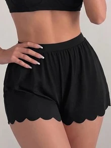 SHEIN Sovereign Charm شورت رياضي نسائي مقاس كبير بتصميم بسيط وحافة منحنية - الأسود - مشاهدة 7