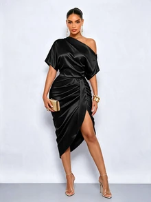 SOLERSUN Women's Elegant Commute Solid Color Asymmetric Collar Mid-Length Dress - Black - View 5