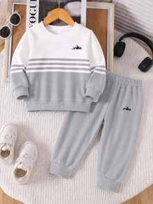 2pcs/Set Young Boy Casual Fashion Comfortable Sweatshirt Set, Digital Print Pattern, Long Sleeve Top, Outfit, Autumn/Winter Wear, Grey And White Crew Neck Sweatshirt And Sweatpants Set - Multicolor - View 2