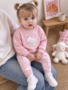 SHEIN Playful Pals 2件組幼兒女嬰運動衫長褲套裝，可愛甜美粉色羊羔刺繡蝴蝶結印花，長袖圓領，休閒舒適，適合生日派對、秋季慢跑，羅紋設計 - 粉色 - 查看 1