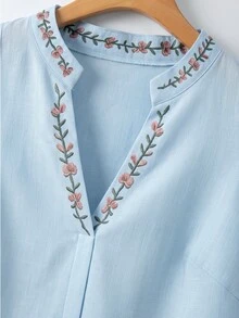 GlowEve CURVE 花卉刺繡大尺碼立領無袖襯衫，百搭通勤風 - 藍色 - 查看 7