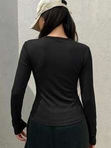 DAZY Women's Fashion Textured Long Sleeve Crew Neck T-Shirt, Simple All-Match Casual Versatile Everyday Home Travel Day Time Black Winter Fall Everyday House - Black - View 4